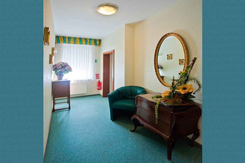 Zur Kastanie Hotel Mülheim an der Ruhr Eksteriør billede